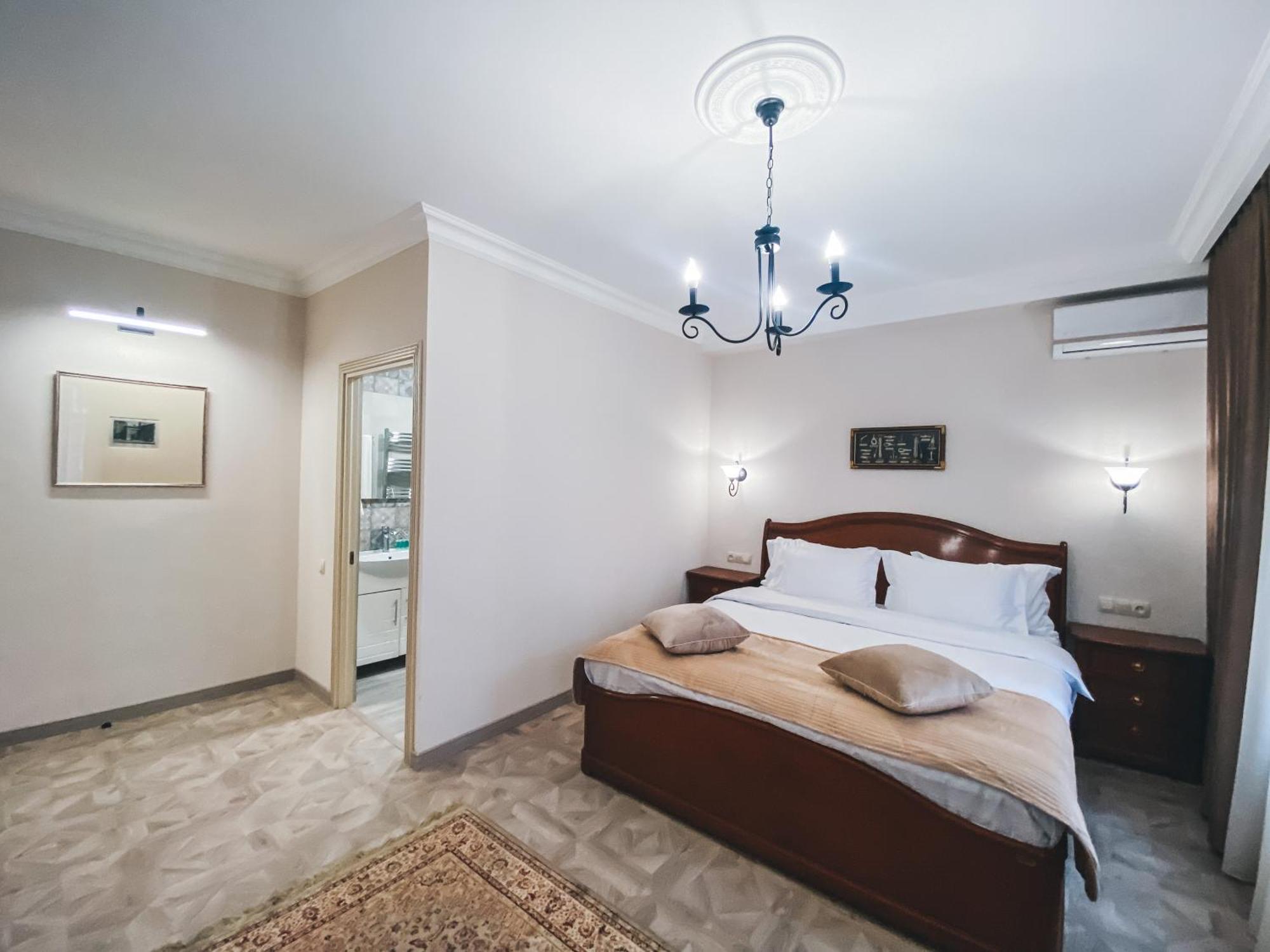 Aspar Boutique Hotel エレバン 部屋 写真