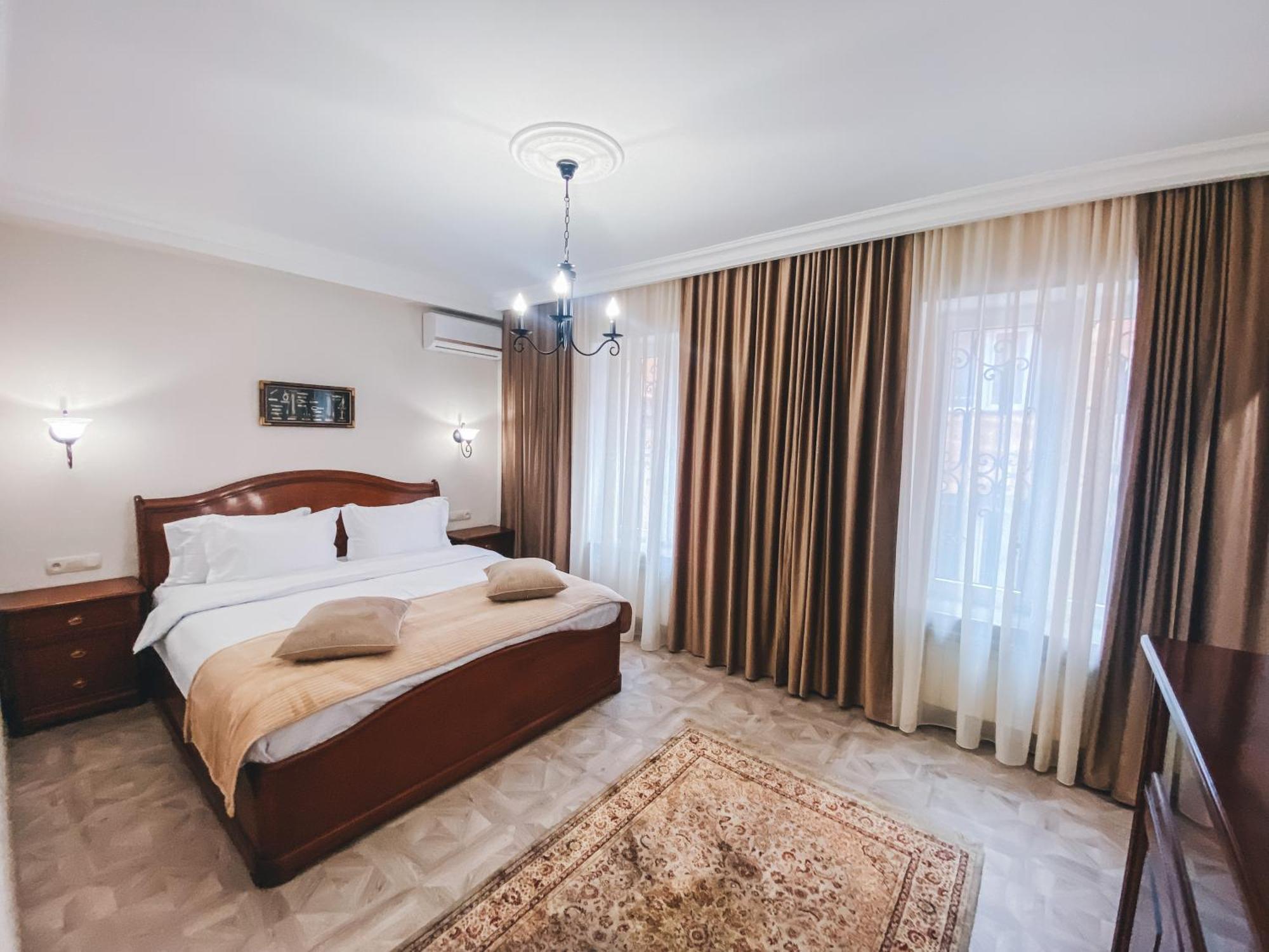 Aspar Boutique Hotel エレバン 部屋 写真